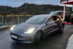 auto thumbnail #2 - Tesla Model 3